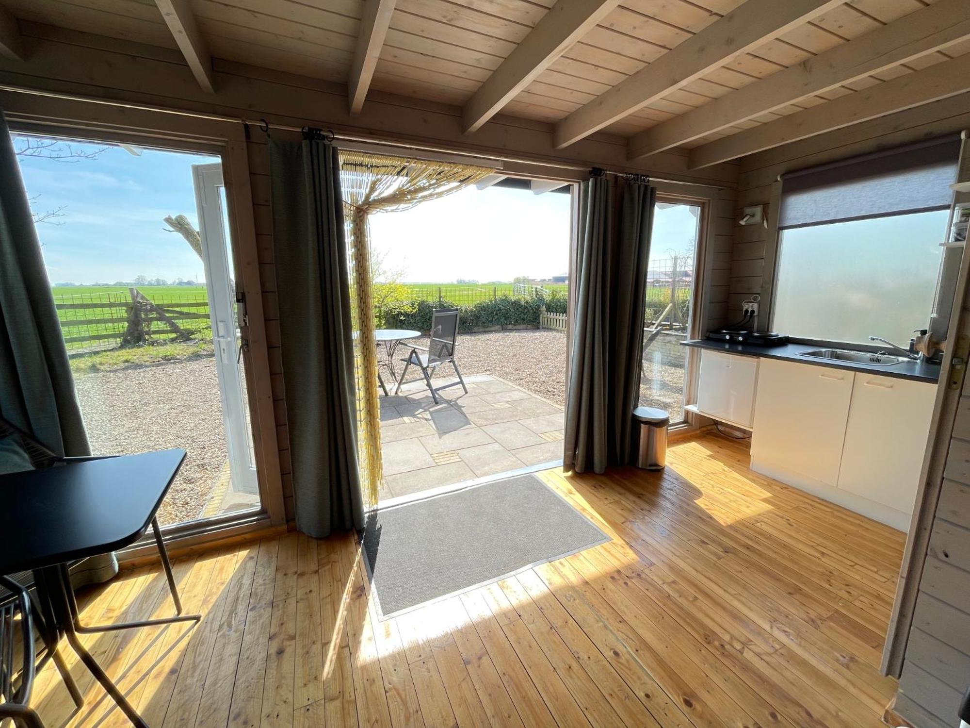 Logeerboerderij De Salix Villa Hitzum Kültér fotó